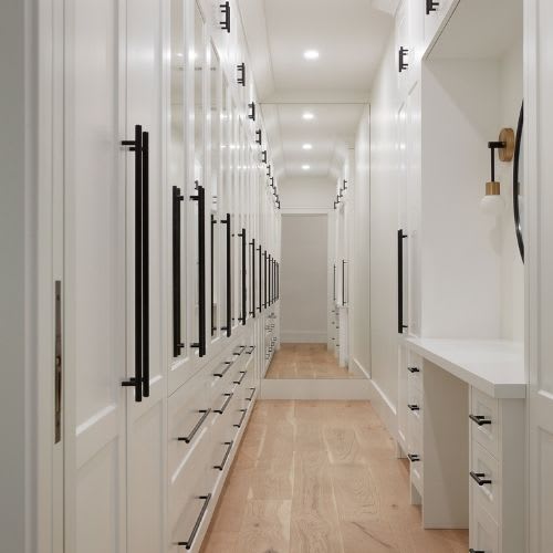 Discover custom closet projects