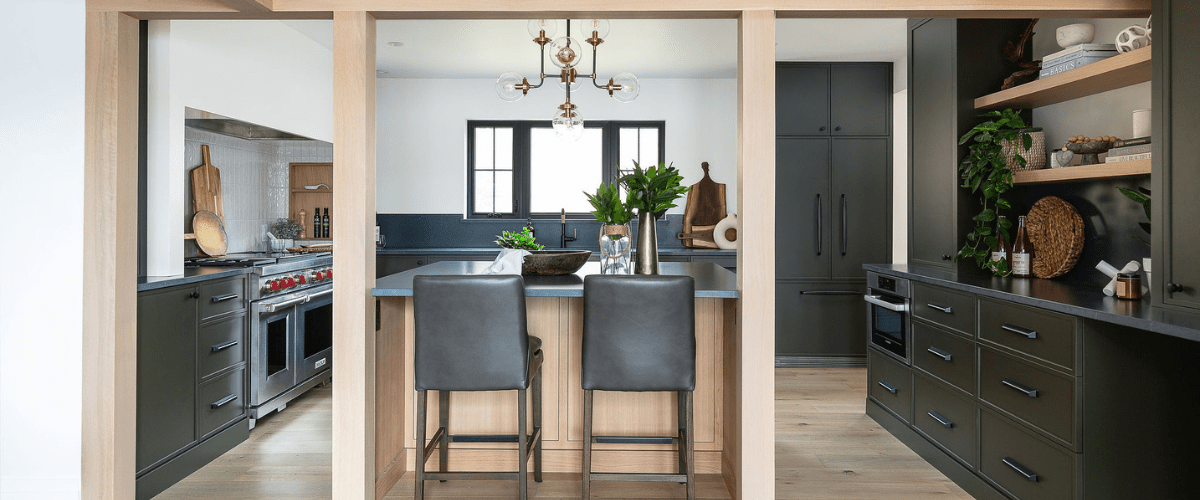 Kitchen cabinet island designs in Waterloo, Muskoka, and GTA