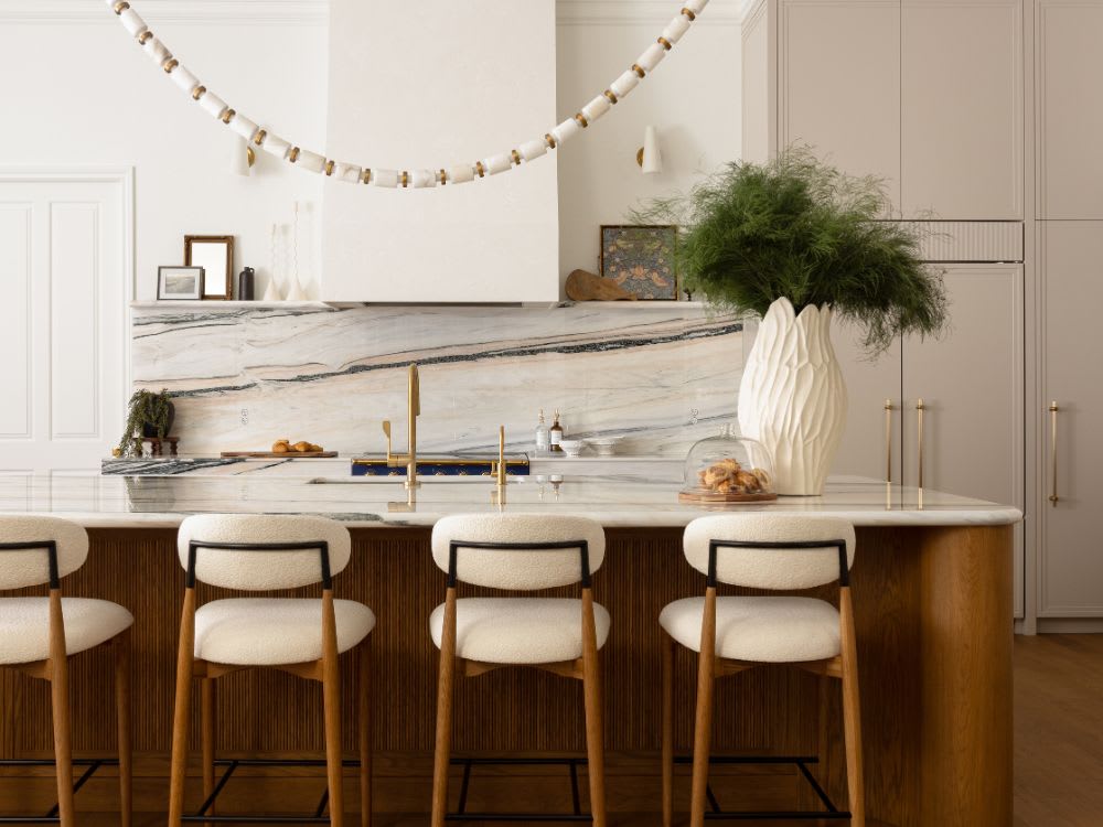 Quality custom contemporary kitchen cabinetry