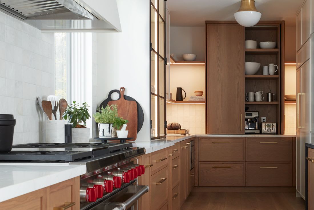 Modern Oak kitchen cabinets with white countertop