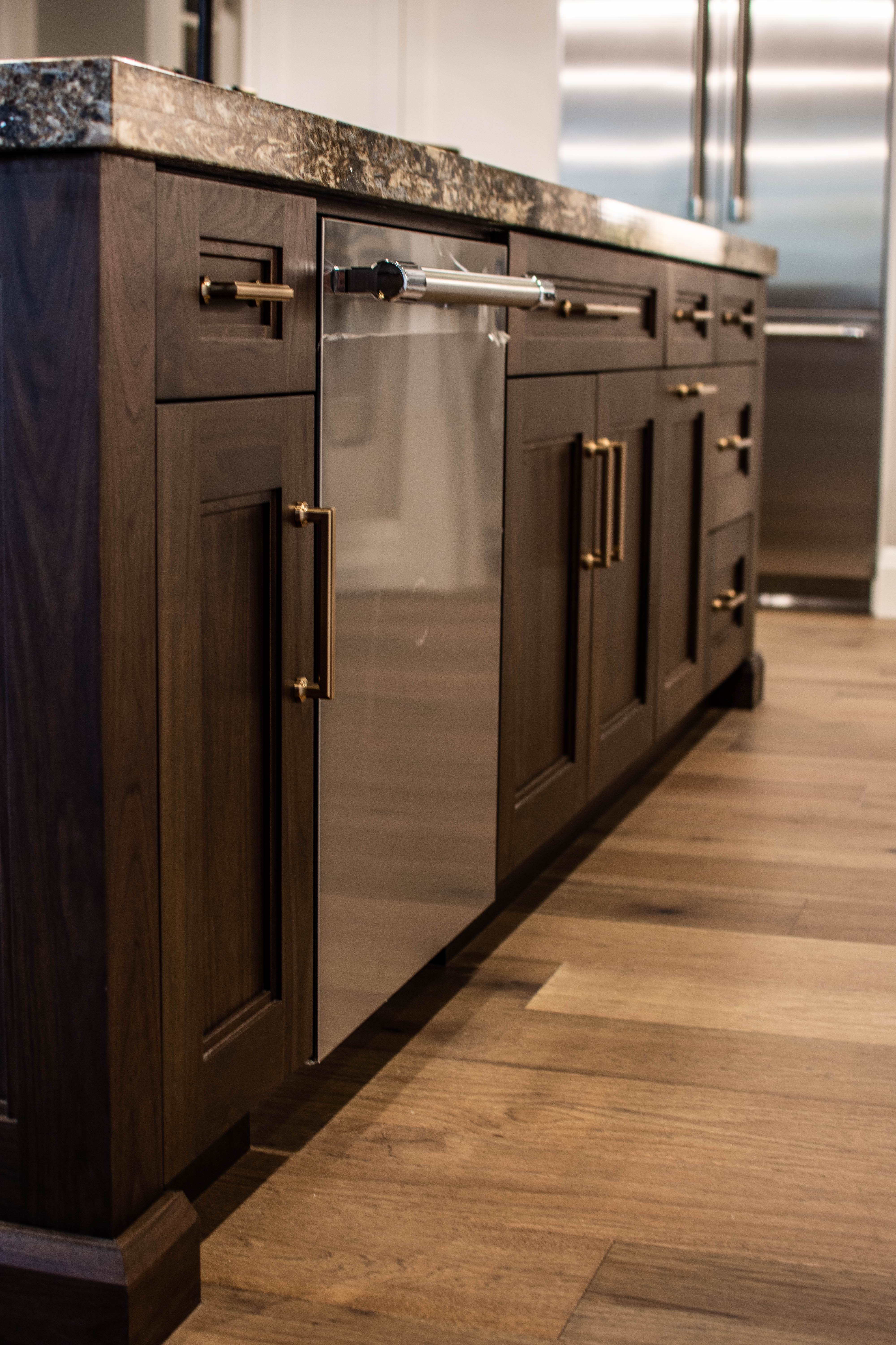 Designing Your Kitchen Island: Elegant Details | Chervin Kitchen & Bath Muskoka